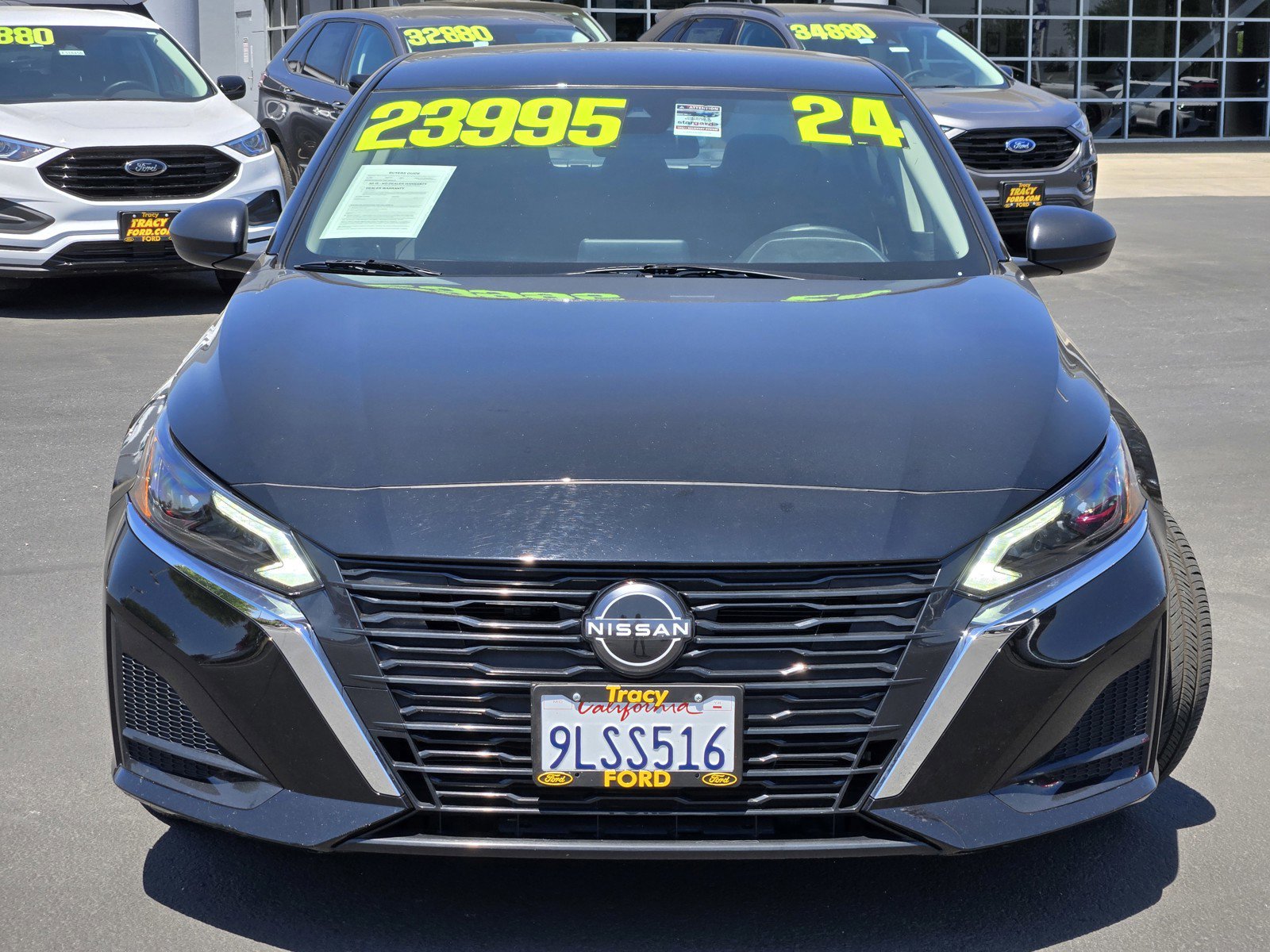 2024 Nissan Altima 2.5 SV photo 2