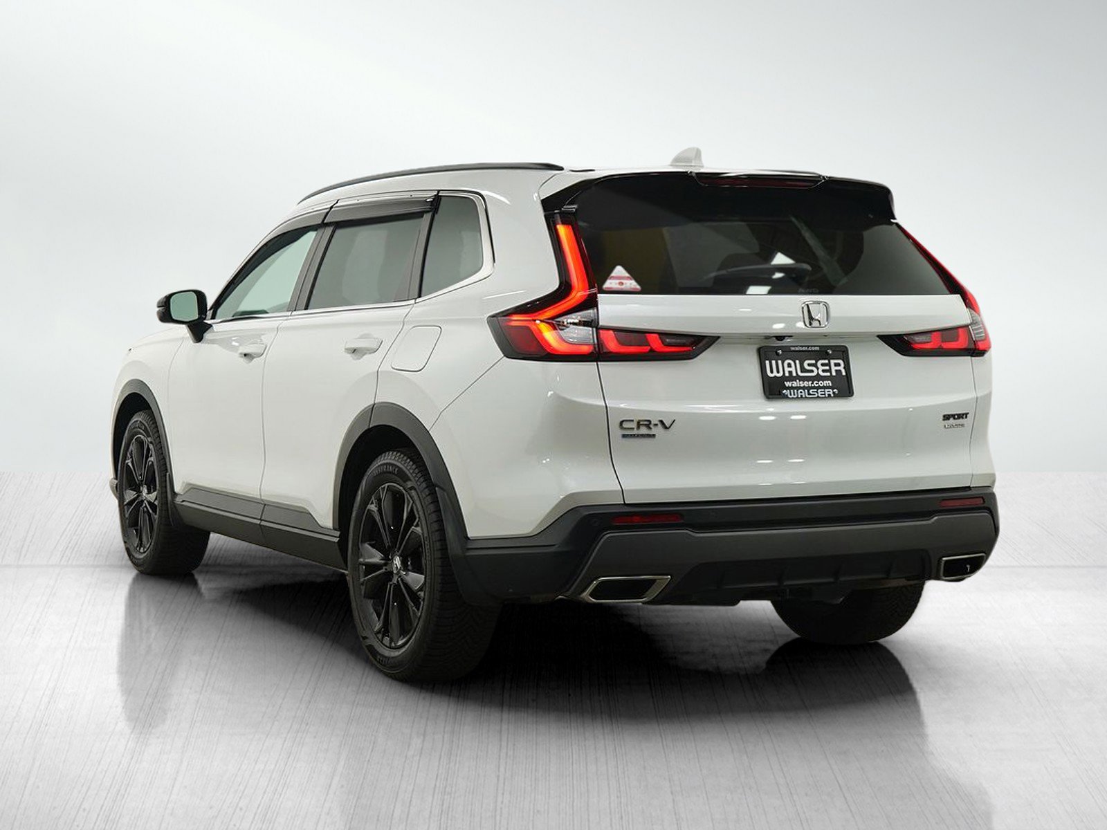 2025 Honda CR-V Hybrid Sport Touring photo 3