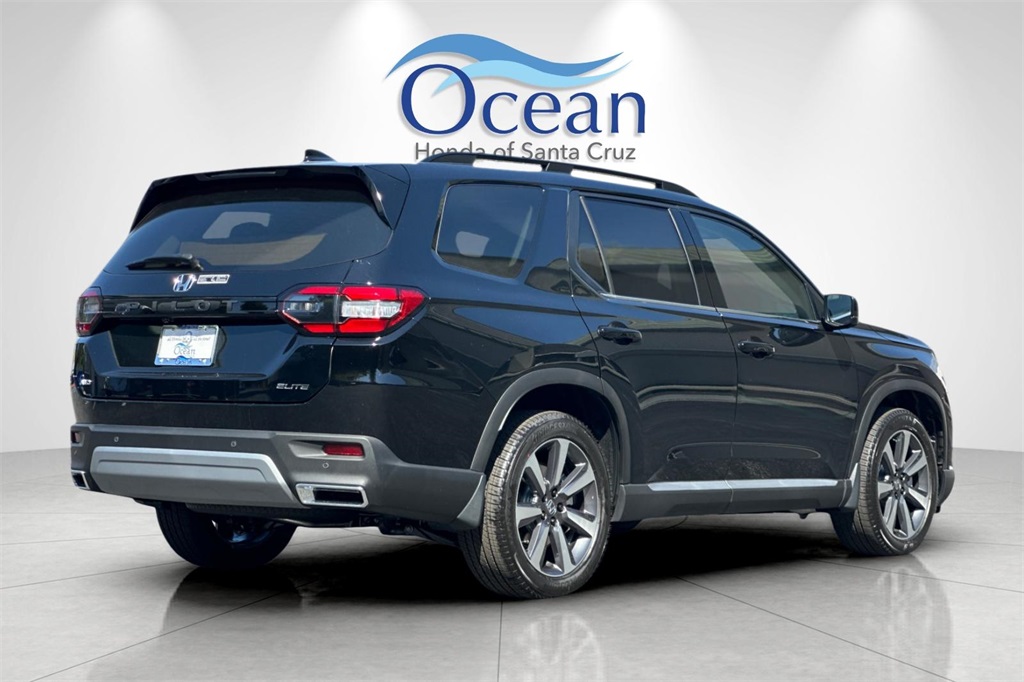 2025 Honda Pilot Elite photo 4