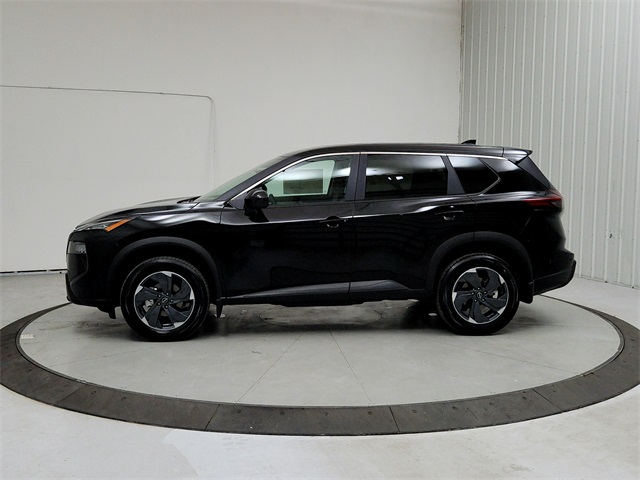 2025 Nissan Rogue SV photo 3