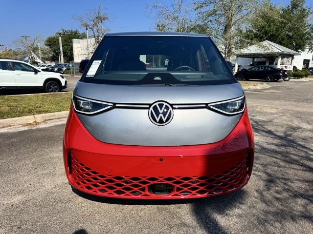 2025 Volkswagen ID. Buzz Pro Plus photo 2