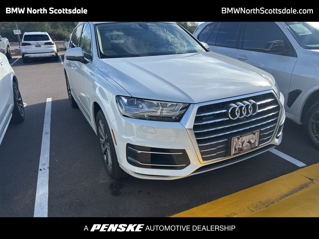 2019 Audi Q7 Premium Plus's photo