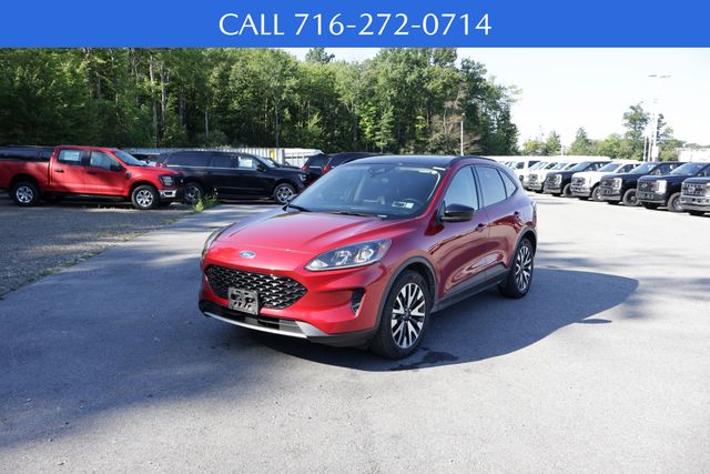 2020 Ford Escape SE Sport Hybrid photo 3