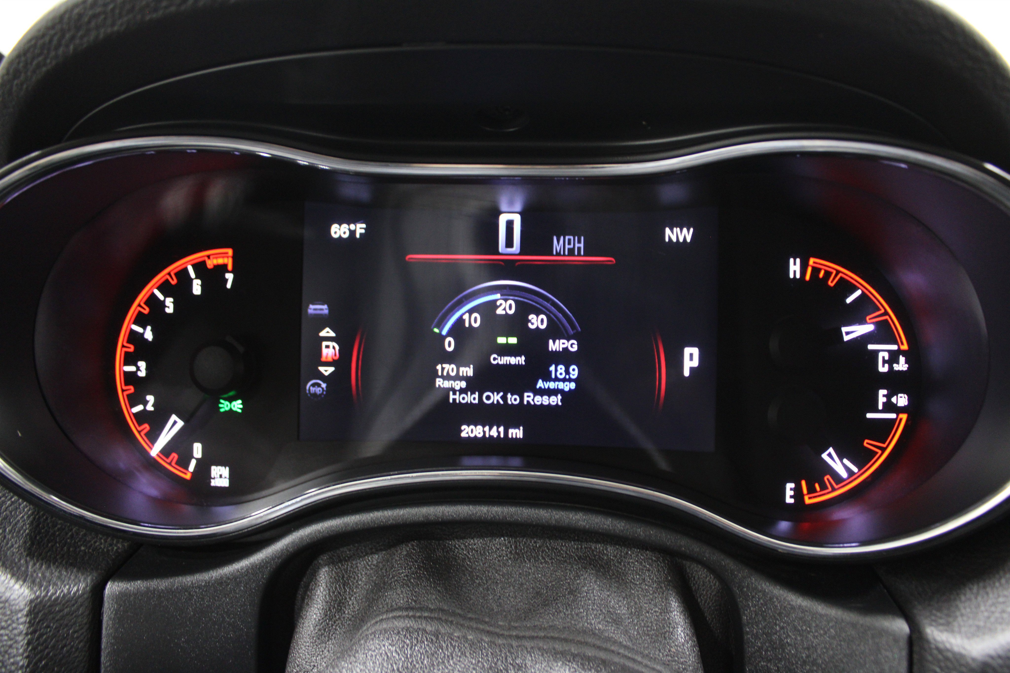 2014 Dodge Durango SXT photo 2