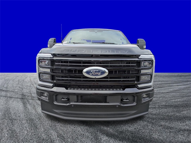 2026 Ford F-350 Platinum photo 9