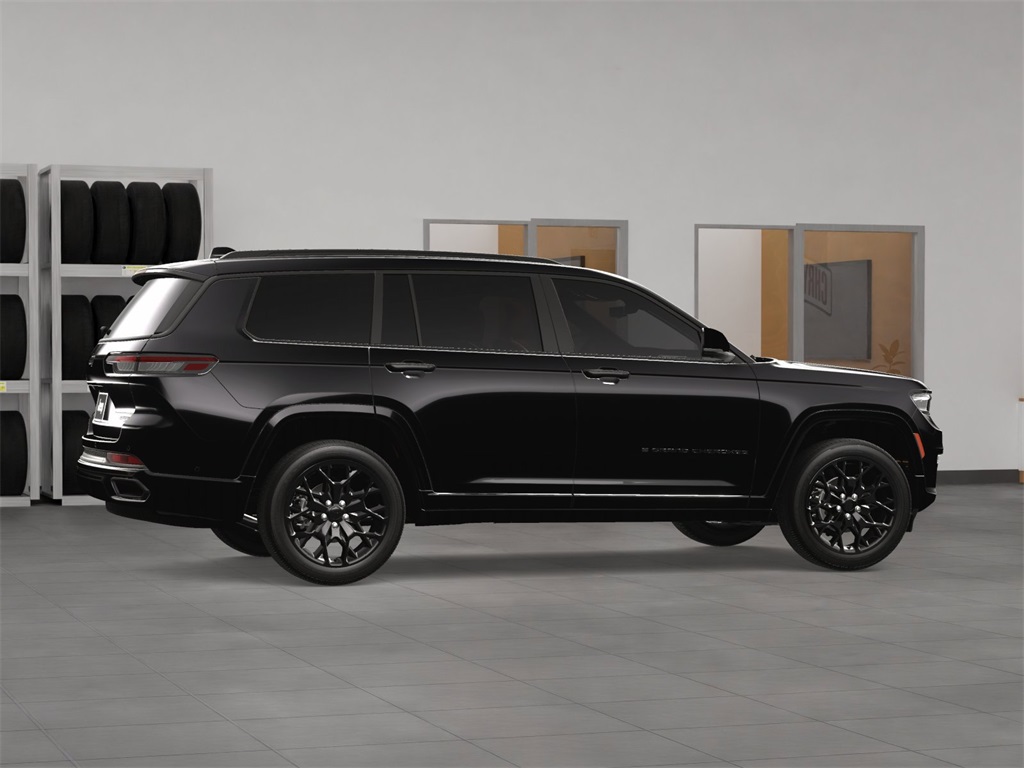2025 Jeep Grand Cherokee L Summit Reserve photo 4