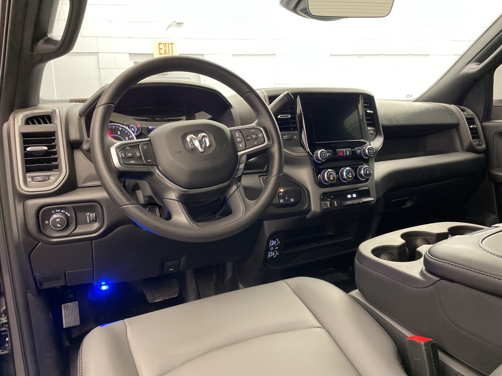2025 Ram 2500 Tradesman photo 7