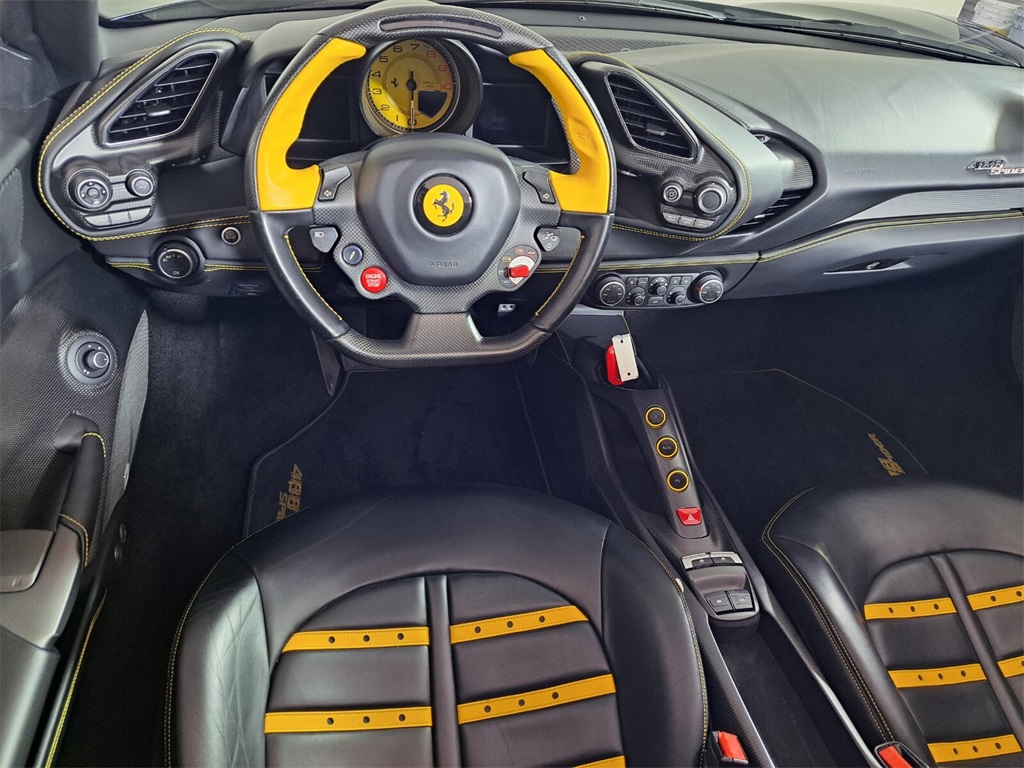 Certified Used 2017 Nero Stellato Ferrari Base image 4