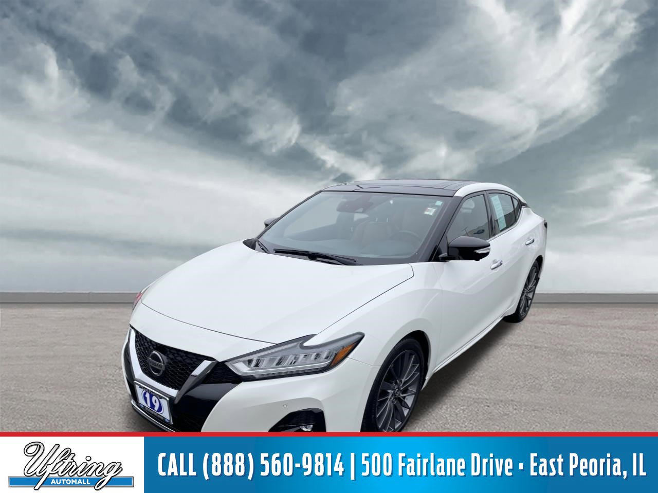 2019 Nissan Maxima Platinum's photo