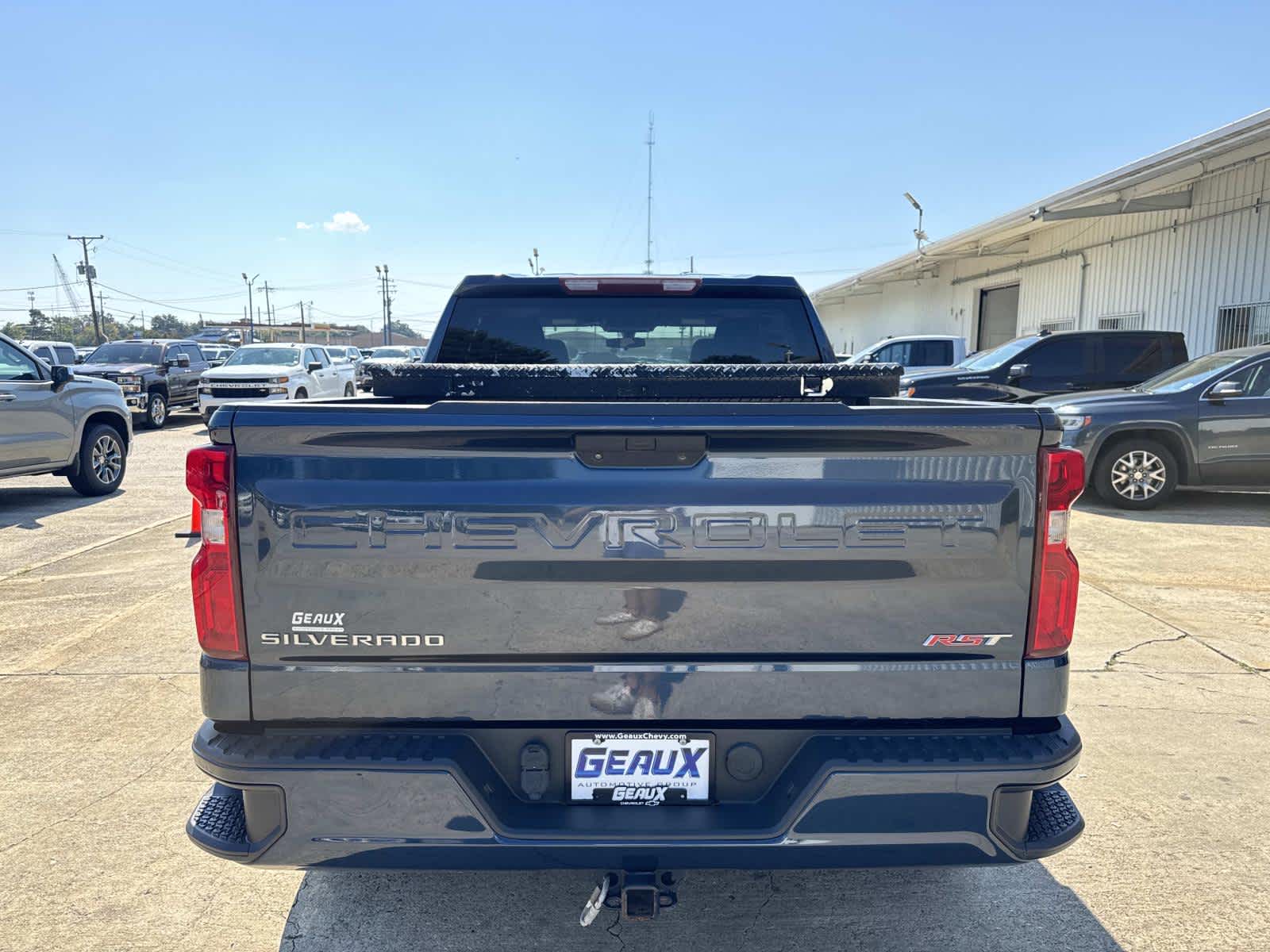 2021 Chevrolet Silverado RST photo 10