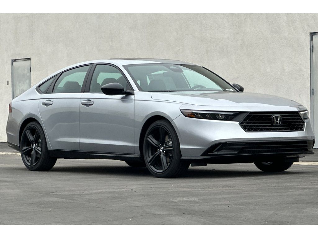 2025 Honda Accord Hybrid Sport-L photo 2