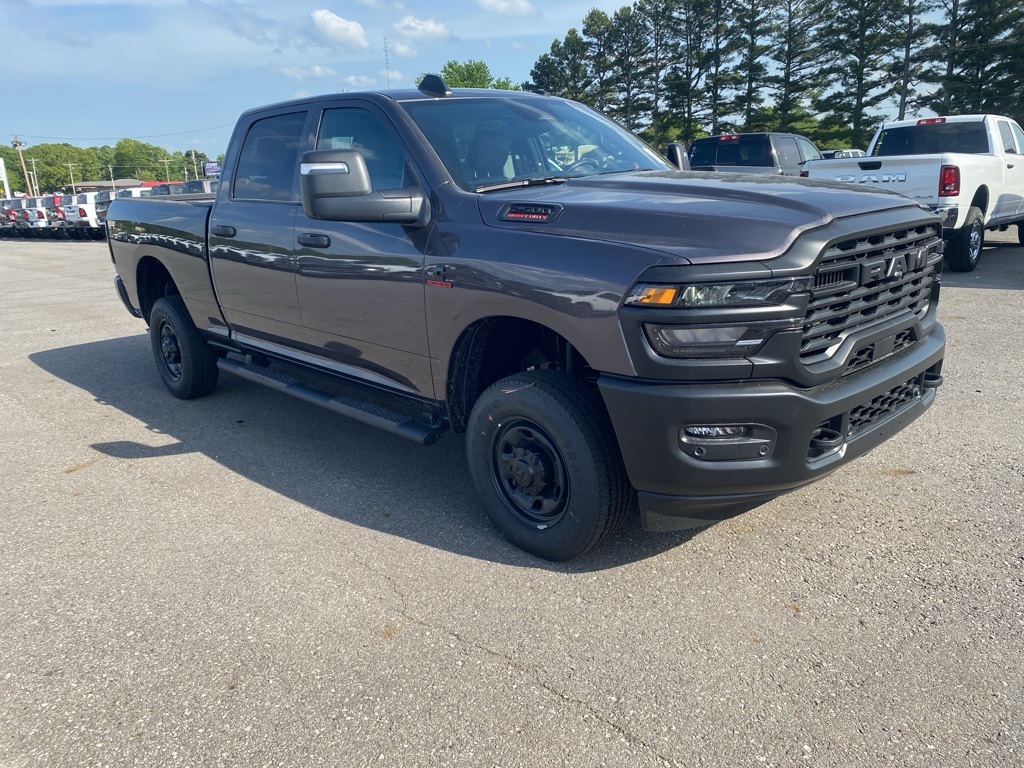 2025 Ram 2500 Tradesman photo 3