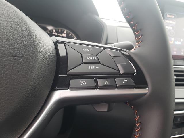 2025 Nissan Altima SR photo 22