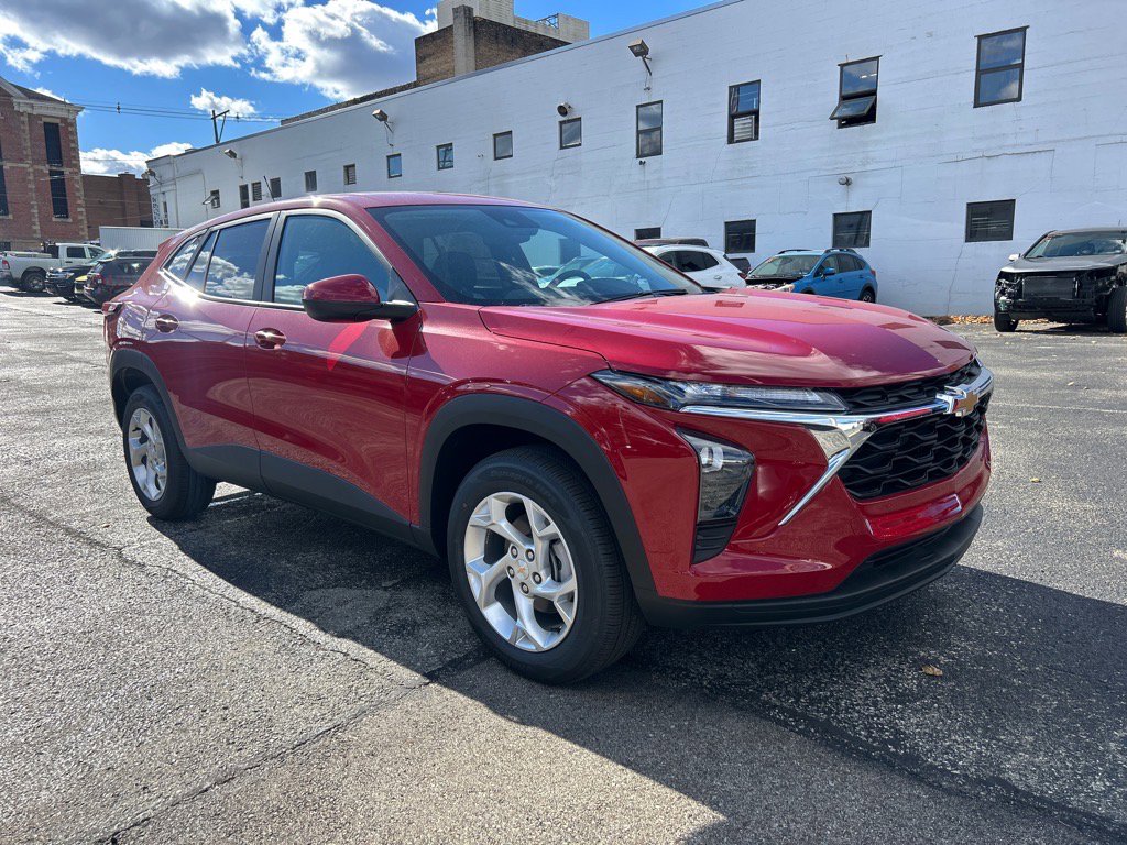 2026 Chevrolet Trax LS