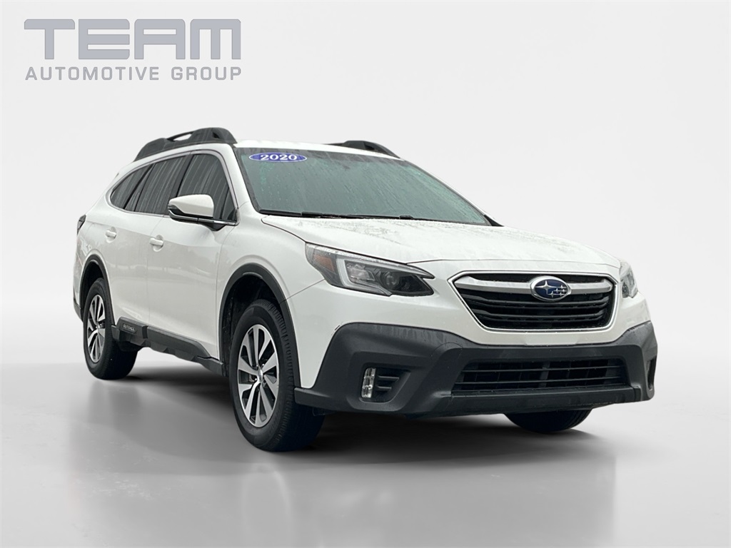 2020 Subaru Outback Premium's photo