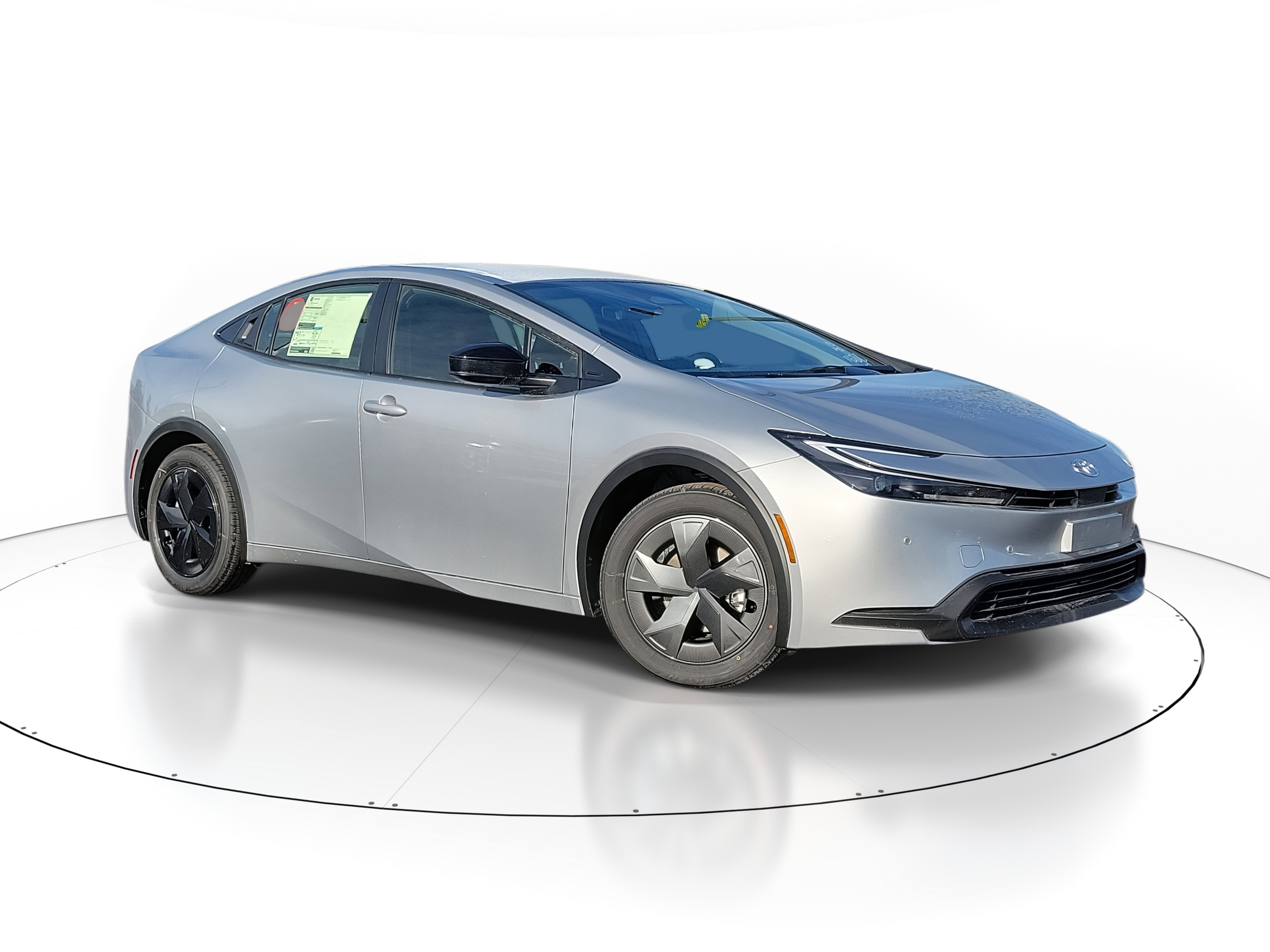 2026 Toyota Prius LE's photo