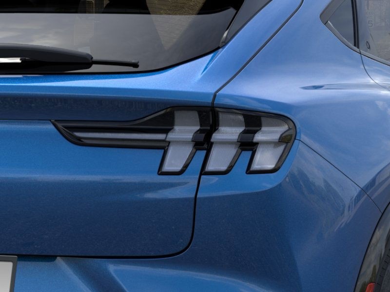 2025 Ford Mustang Mach-E Premium photo 21
