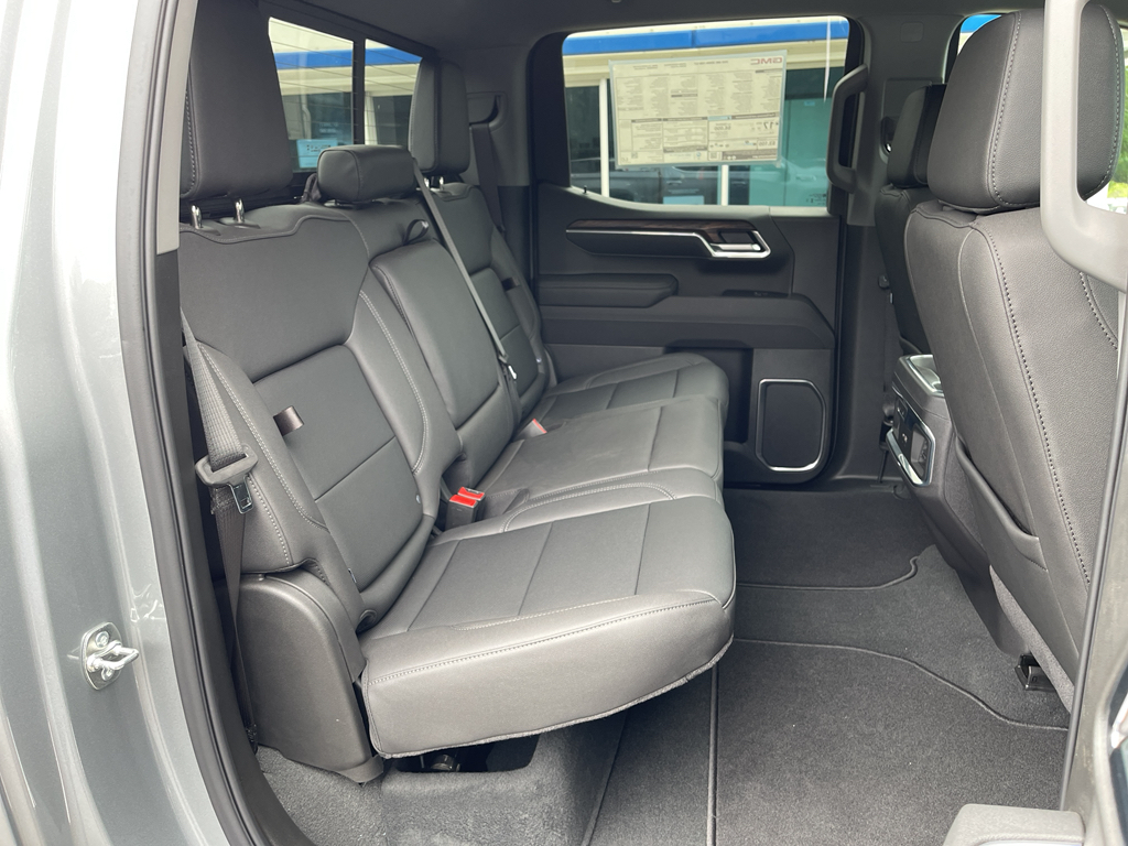 2025 Gmc Sierra 1500 SLT photo 31
