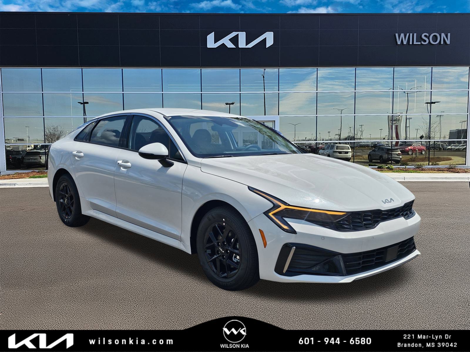 2025 Kia K5 LXS's photo