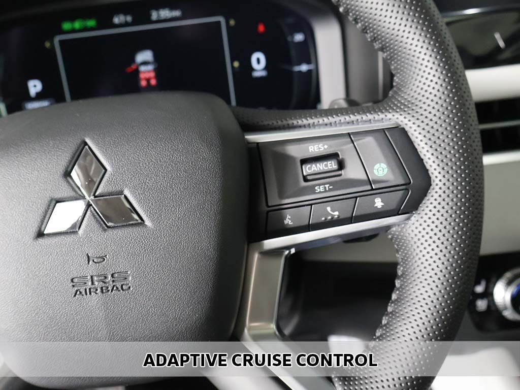 2025 Mitsubishi Outlander Platinum photo 4