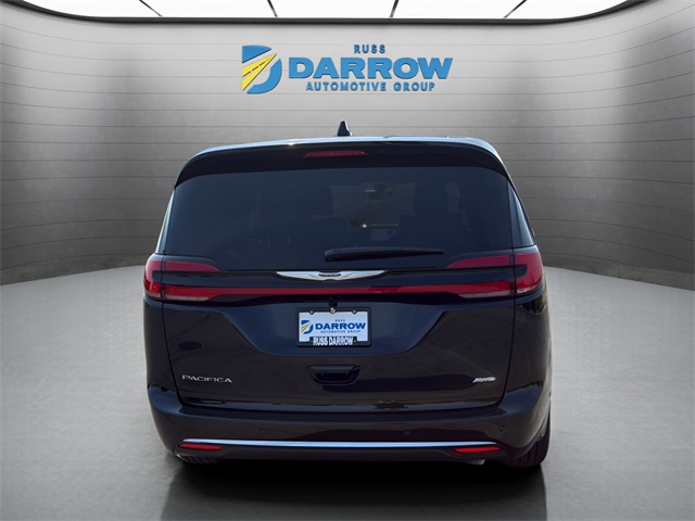 2026 Chrysler Pacifica photo 4