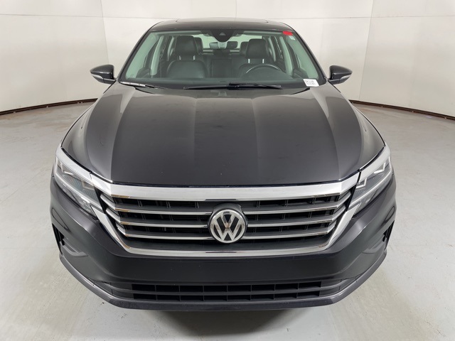 2022 Volkswagen Passat 2.0T SE photo 2
