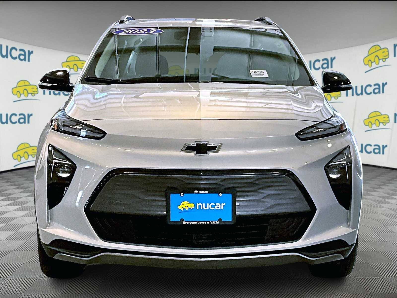 2023 Chevrolet Bolt EUV photo 2