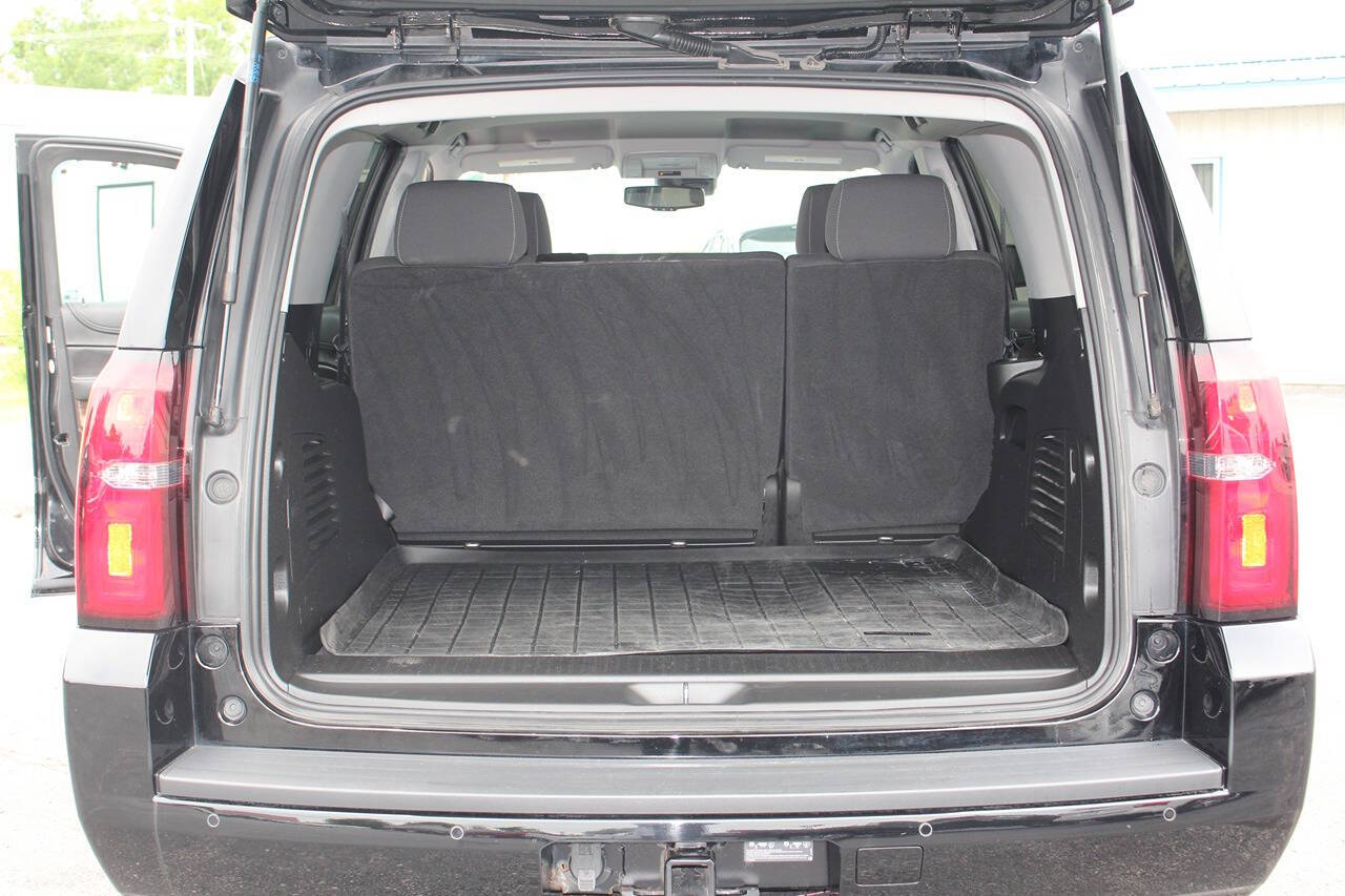 2020 Chevrolet Tahoe LS photo 4
