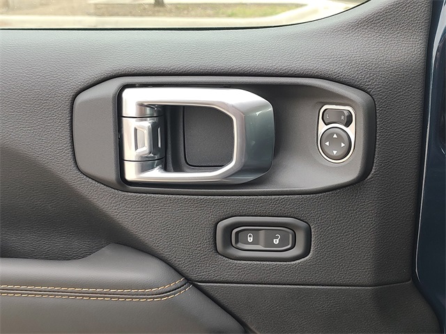 2025 Jeep Gladiator Texas Trail photo 23