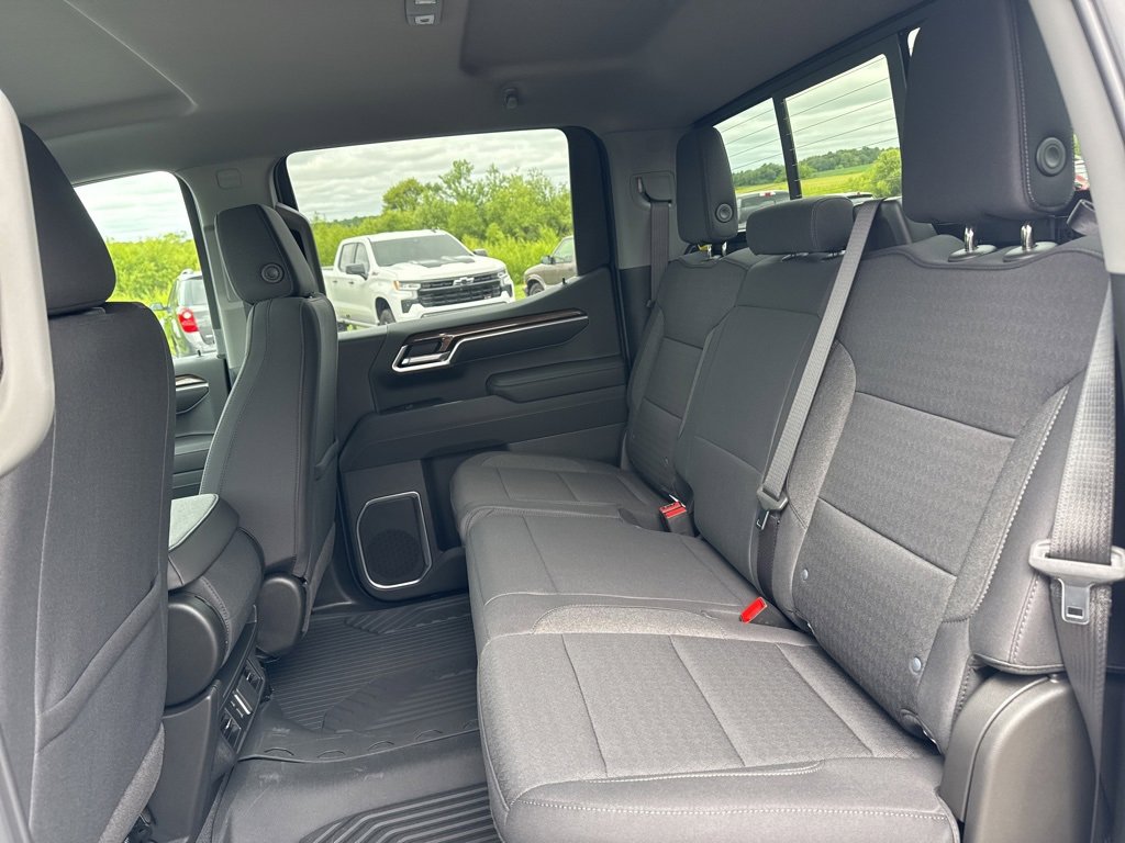 2026 Chevrolet Silverado 1500 LT photo 15