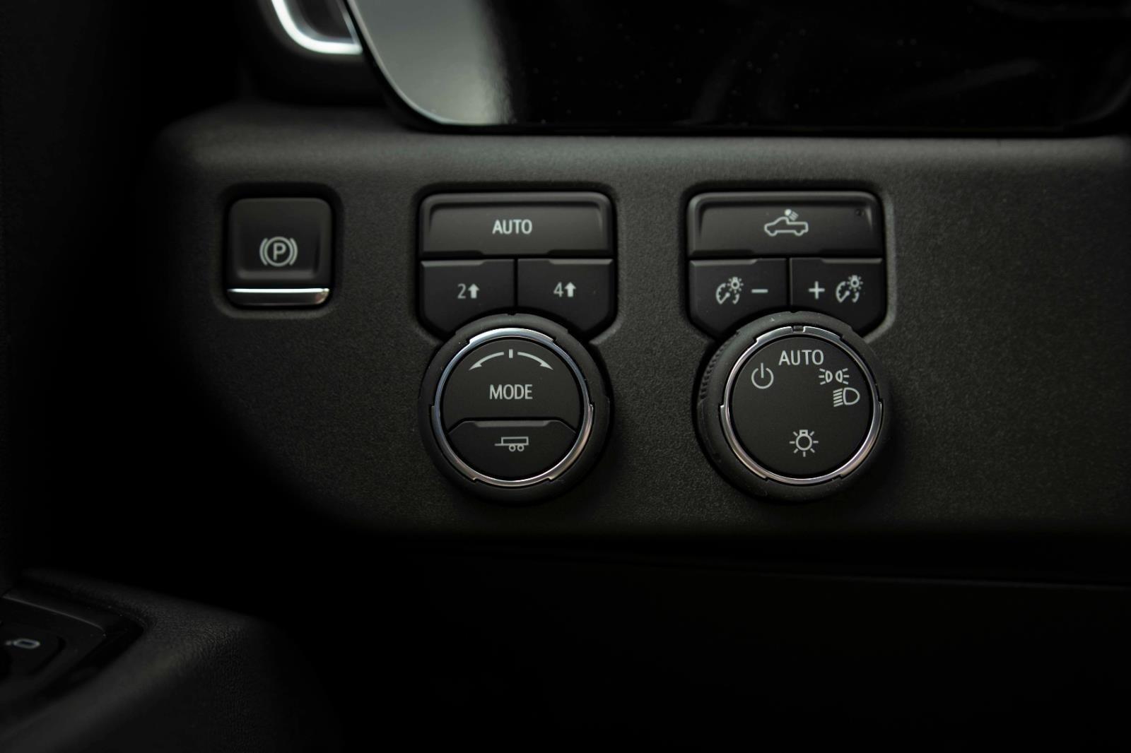 2025 Chevrolet Silverado 1500 LT photo 16