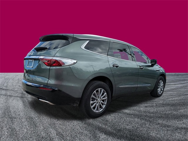 2023 Buick Enclave Essence photo 3