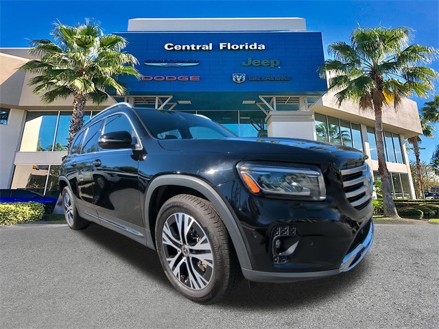 2024 Mercedes Benz GLB 250 photo 2