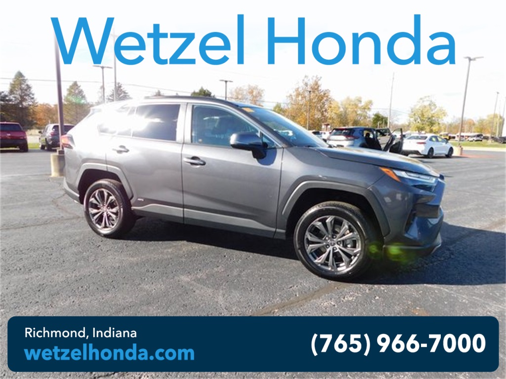 2024 Toyota RAV4 Limited's photo