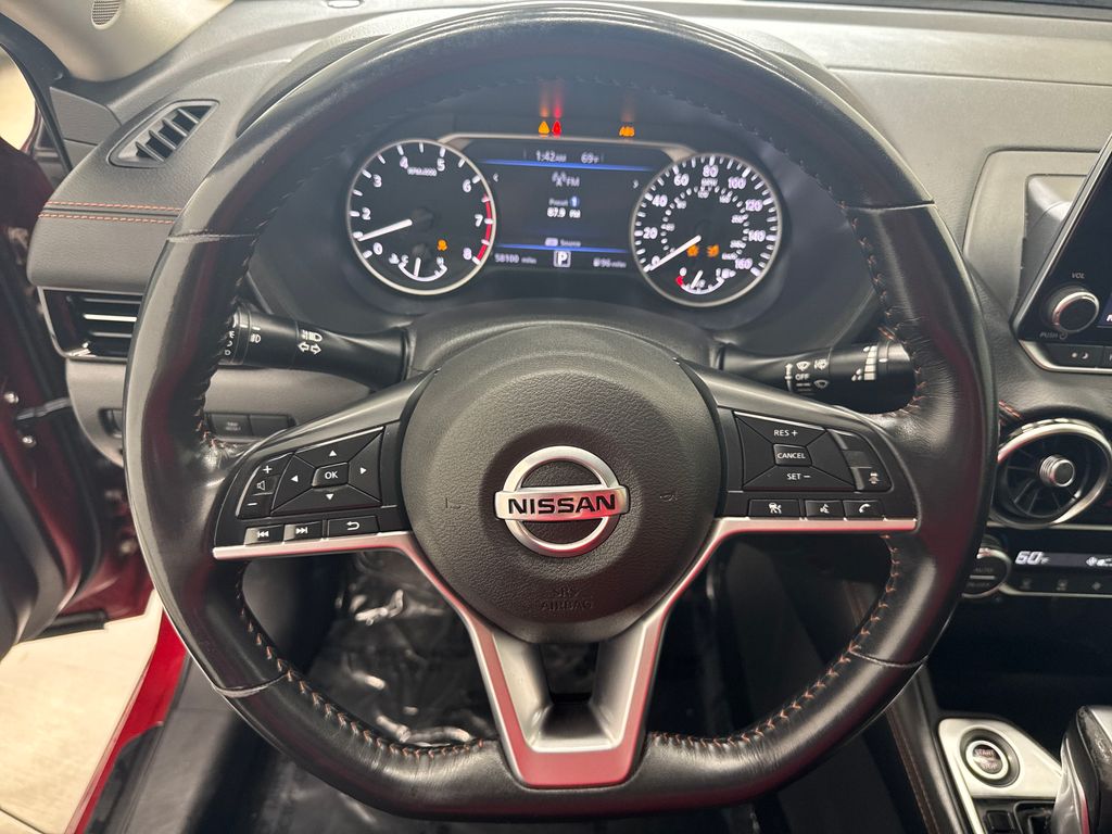 2021 Nissan Sentra SR photo 16