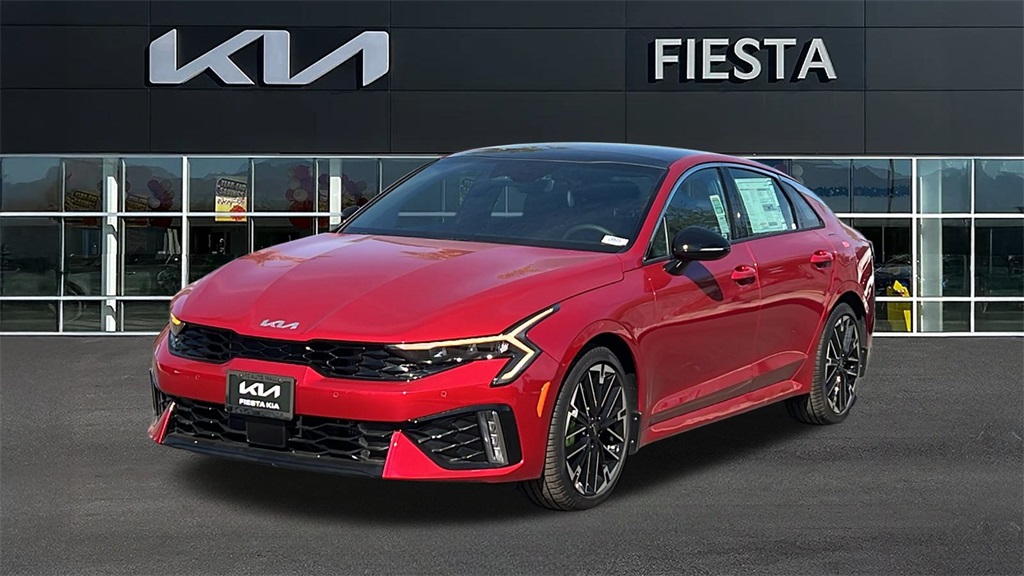 2026 Kia K5 GT photo 2