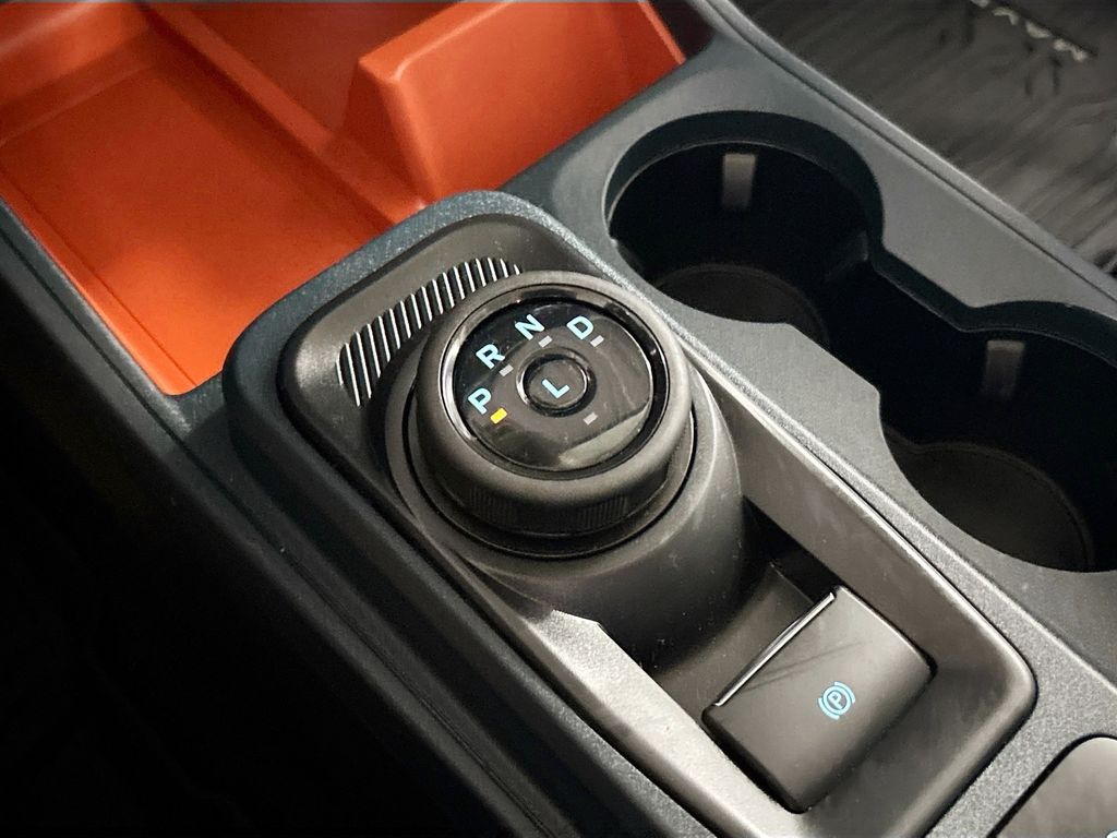 2024 Ford Maverick XLT photo 17