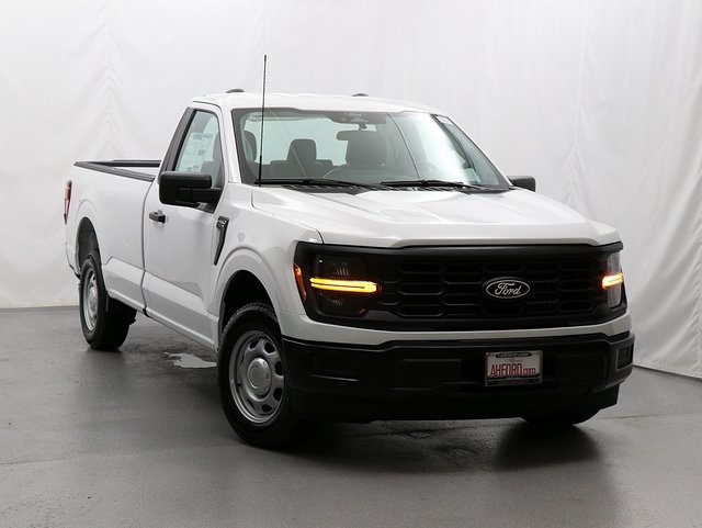 New 2025 Oxford White Ford XL image 1