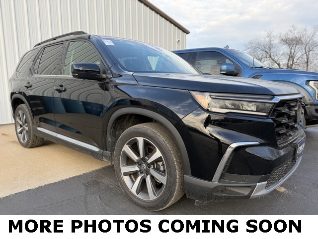 2023 Honda Pilot Elite's photo