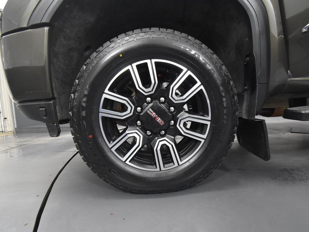 2023 Gmc Sierra HD AT4 photo 13