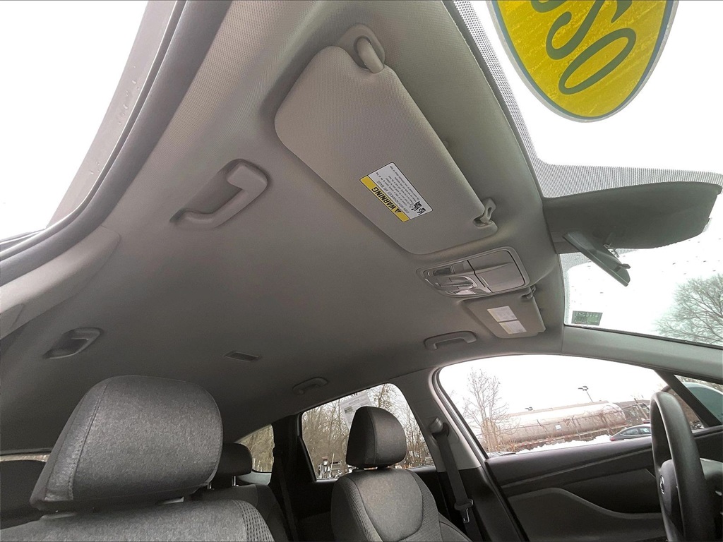 Image of Pre-Owned 2020 Hyundai Santa Fe SE