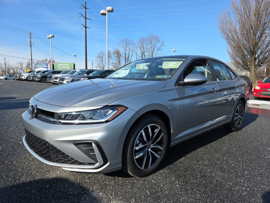 2026 Volkswagen Jetta SE's photo