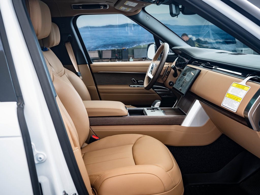 2025 Land Rover Range Rover Autobiography photo 38