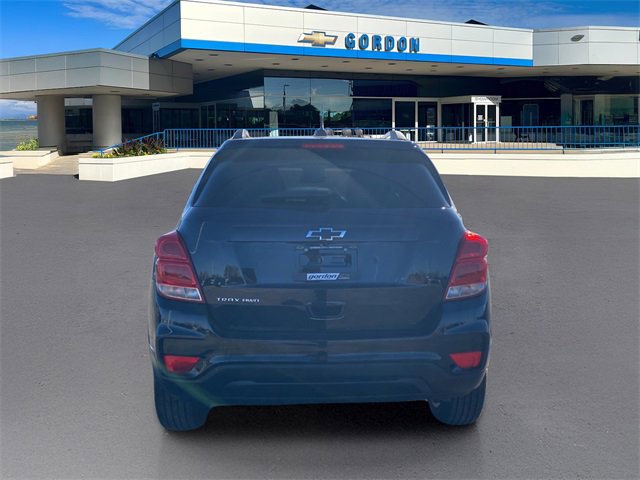 2022 Chevrolet Trax LT photo 4