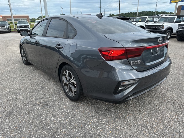 2021 Kia Forte LXS photo 4