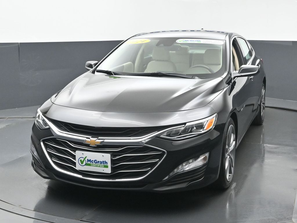 2024 Chevrolet Malibu Premier 2LT photo 3