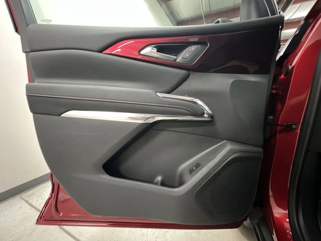 2025 Chevrolet Traverse Z71 photo 17