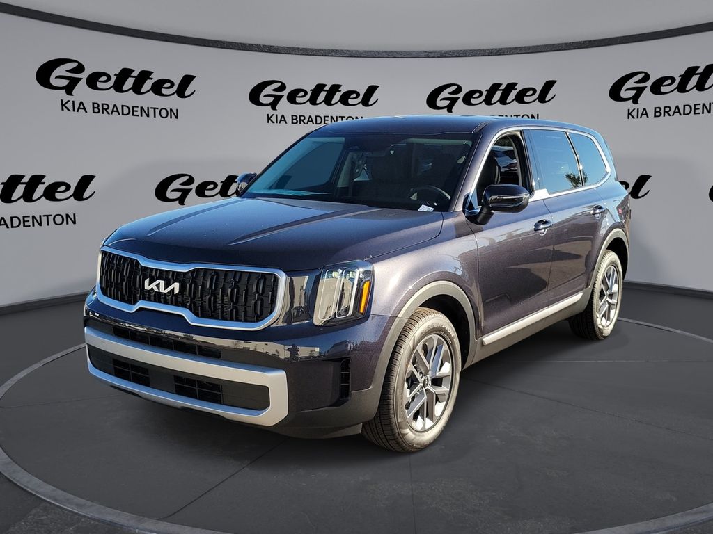2025 Kia Telluride LX's photo