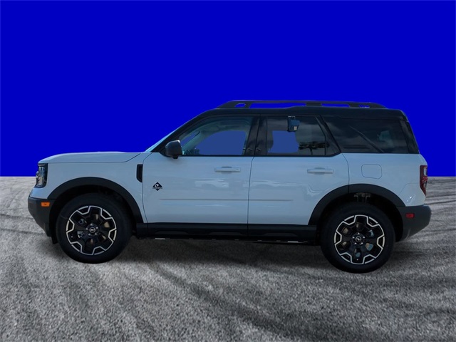 2025 Ford Bronco Sport Outer Banks photo 2