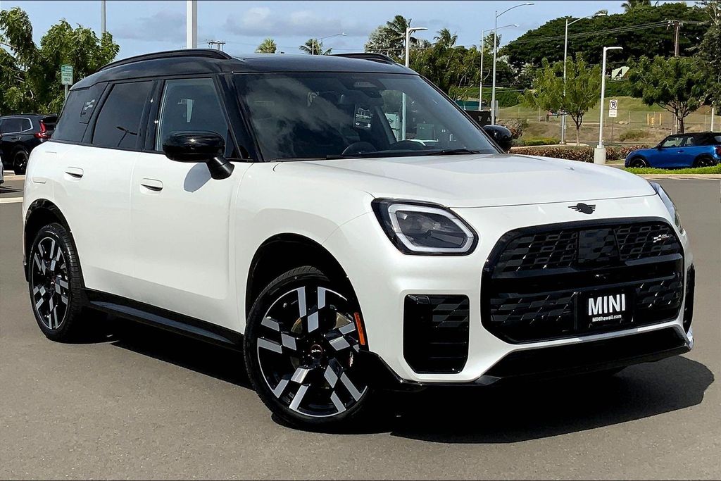 2026 MINI Countryman S's photo